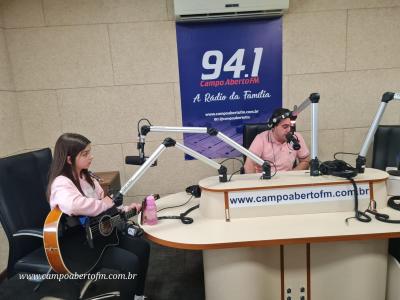 Eduarda Glaba representou Laranjeiras do Sul no Festival Flic de SÃ£o LourenÃ§o do Oeste em Santa Catarina